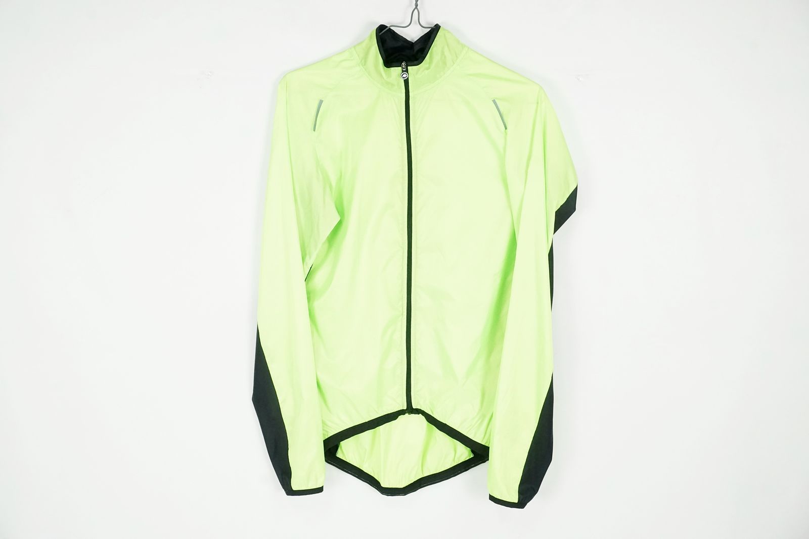 ASSOS　MILLE GTウインドブレーカーSサイズ 春に最適！アソスの極薄ウィンドシェルがセール価格に。 | ASSOS