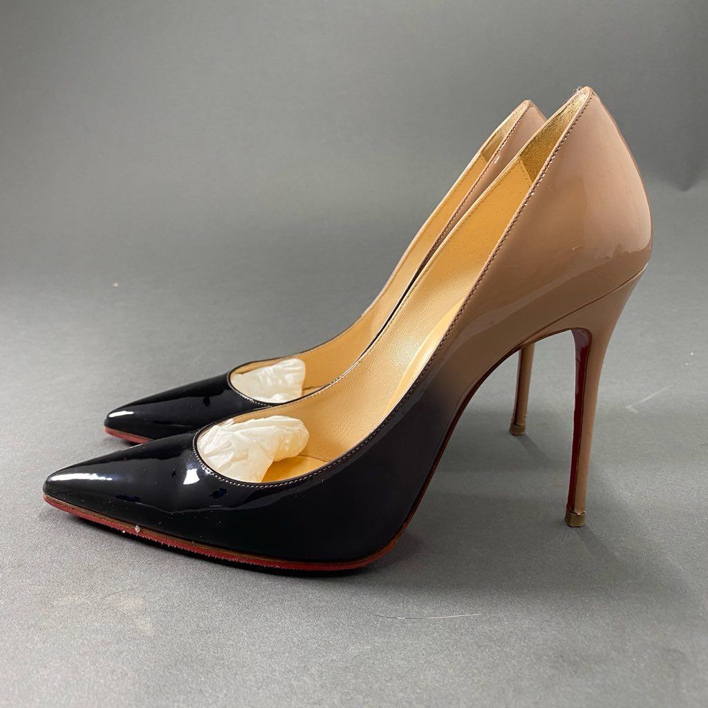 Christian Louboutin DEGRAフラットパンプス