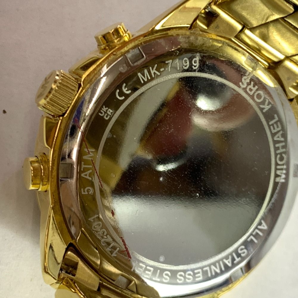 ゴールド ダイヤル