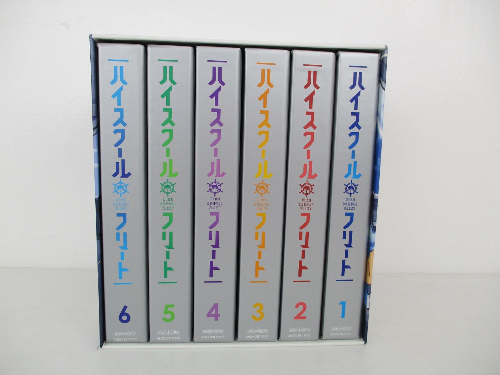 広店】ハイスクール・フリート Blu-ray 生産限定版 全6巻 全巻収納BOX