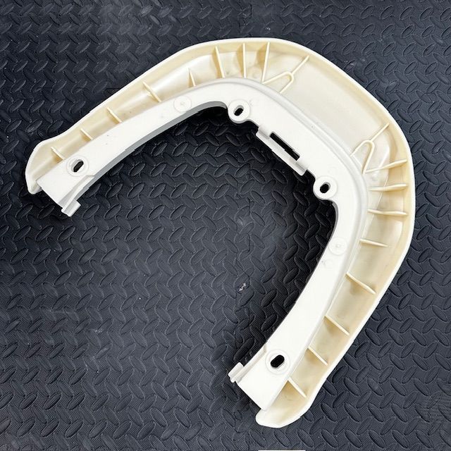 新品】YAMAHA☆マジェスティ250/C（SG03J）☆リアスポイラー☆M:1074