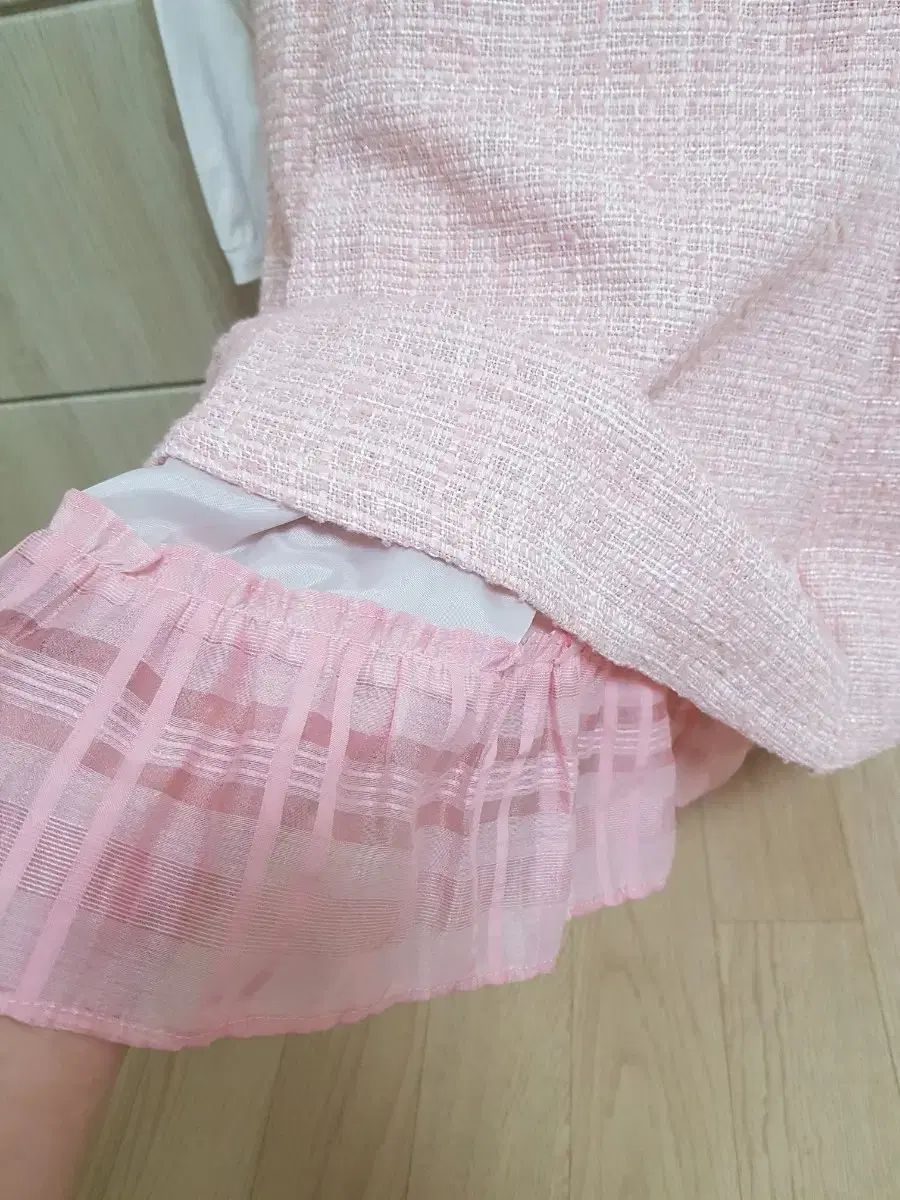 ピンク ツイード