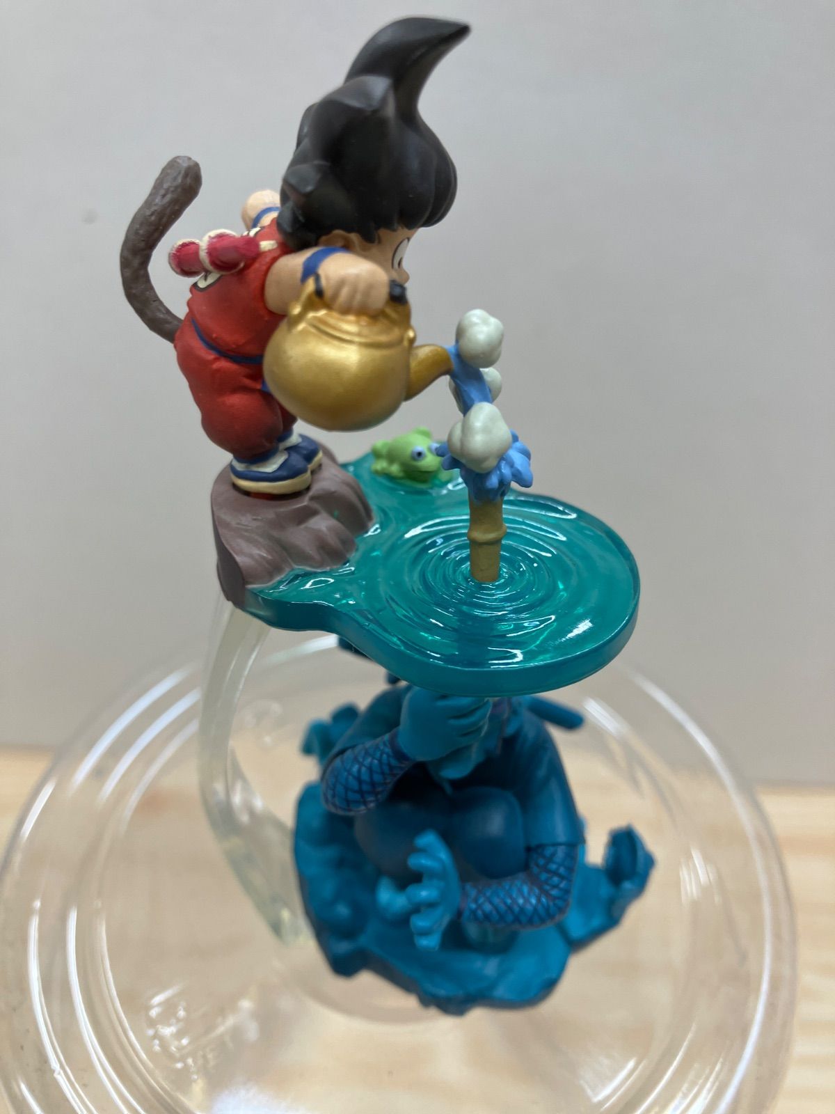 ドラゴンボールカプセル 悟空とムラサキ曹長 R7Y204