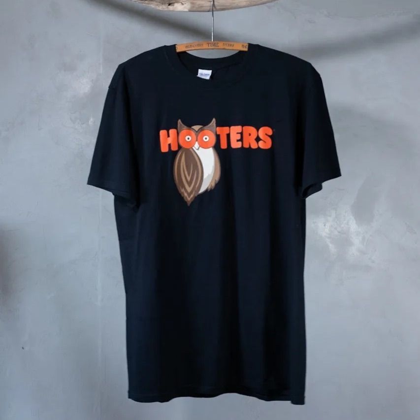 HOOTERS Tシャツ | CUSTOM FEVER