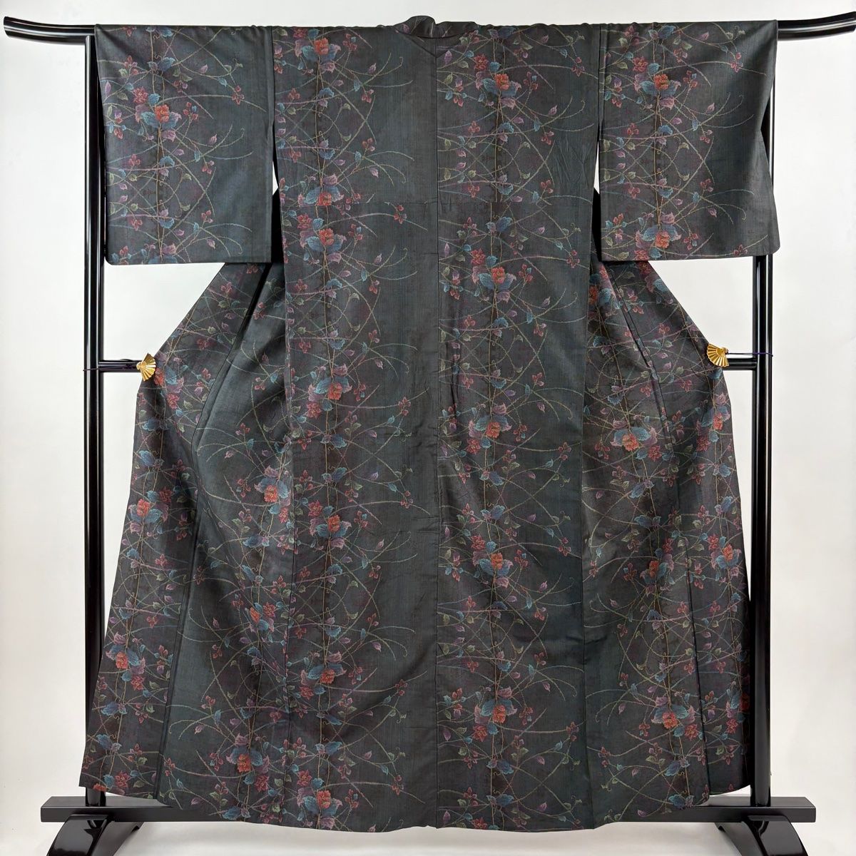 紬 身丈159.5cm 裄丈65.5cm M 単衣 ほていや 草花 青灰色 正絹 名品  