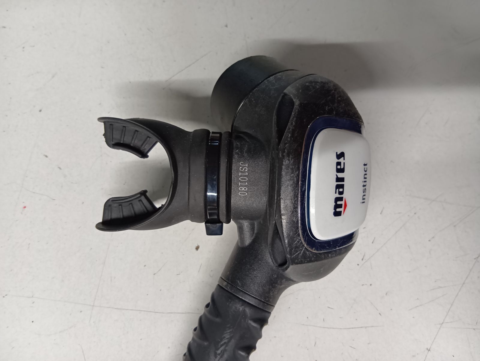 インスティクト