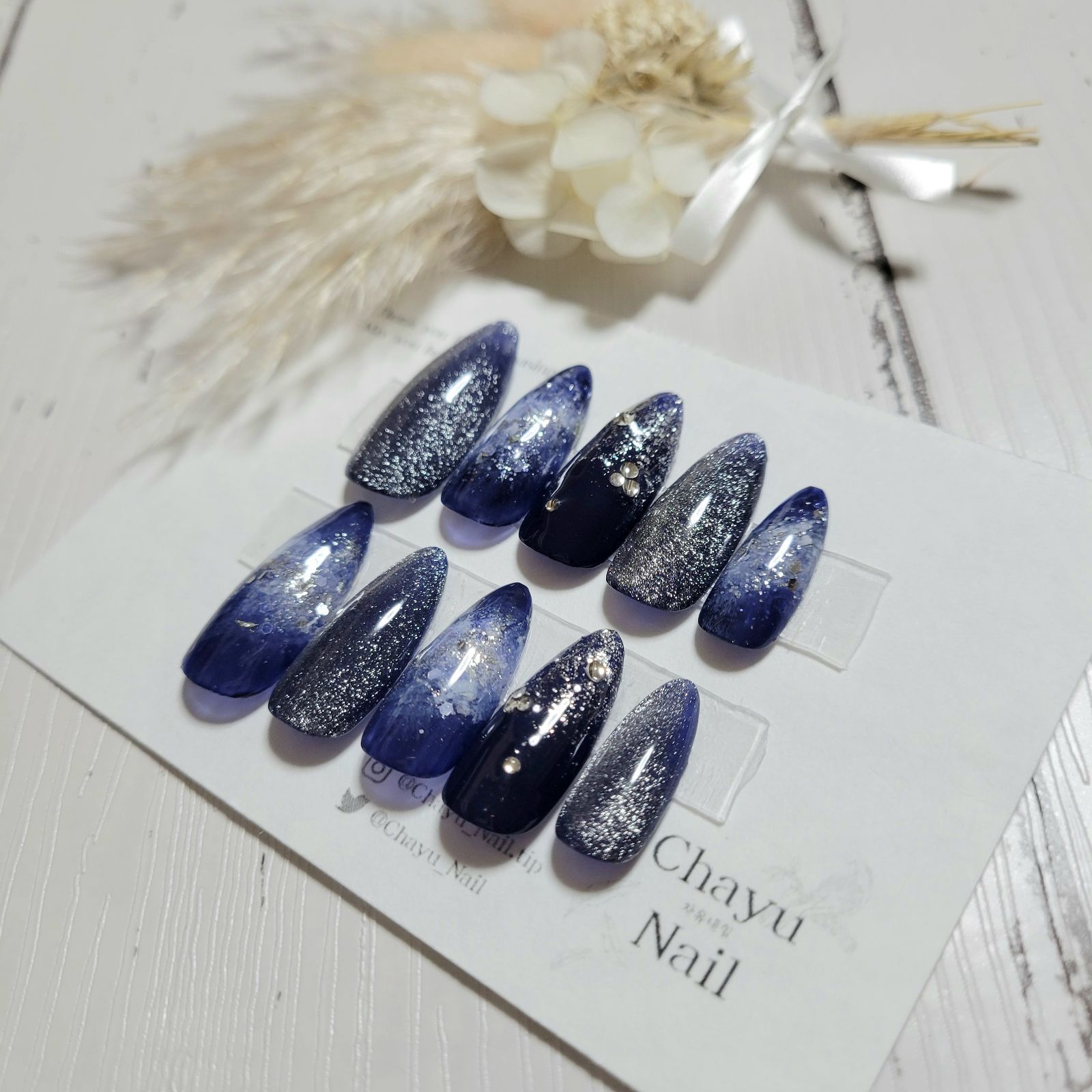 ネイビー シルバー 青 ネイルチップ - メルカリ