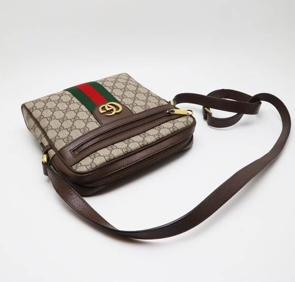 Gucci グッチ　メッセンジャーバック　GGパターン 美品！ GUCCI グッチ バッグ ショルダーバッグ 388926 KY9PZ GG