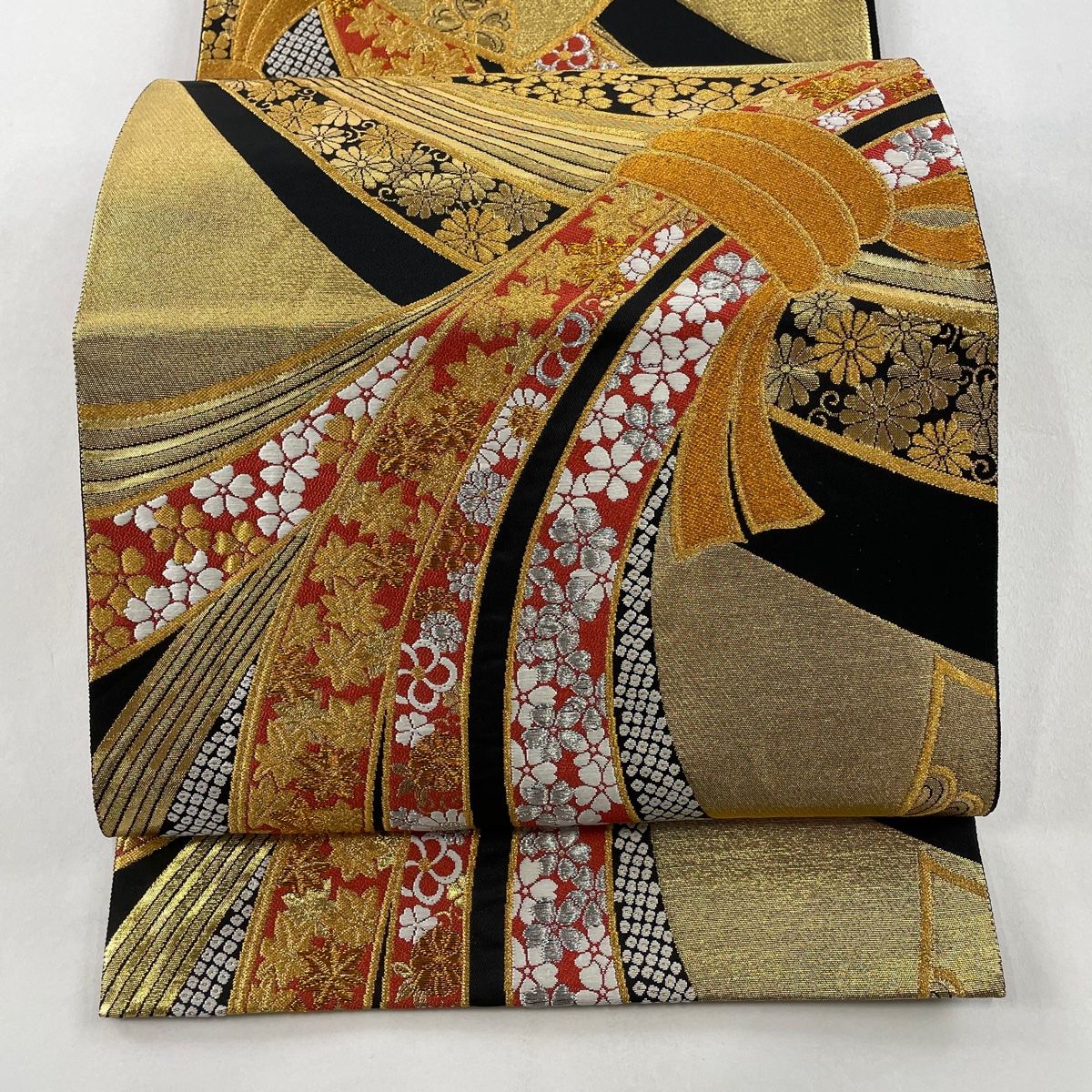 袋帯 美品 秀品 振袖向き 束ね熨斗 花 金銀糸 箔 黒 六通 正絹 袋帯 美品 秀品 振袖向き 束ね熨斗 花 金銀糸 箔 黒 六通 正絹