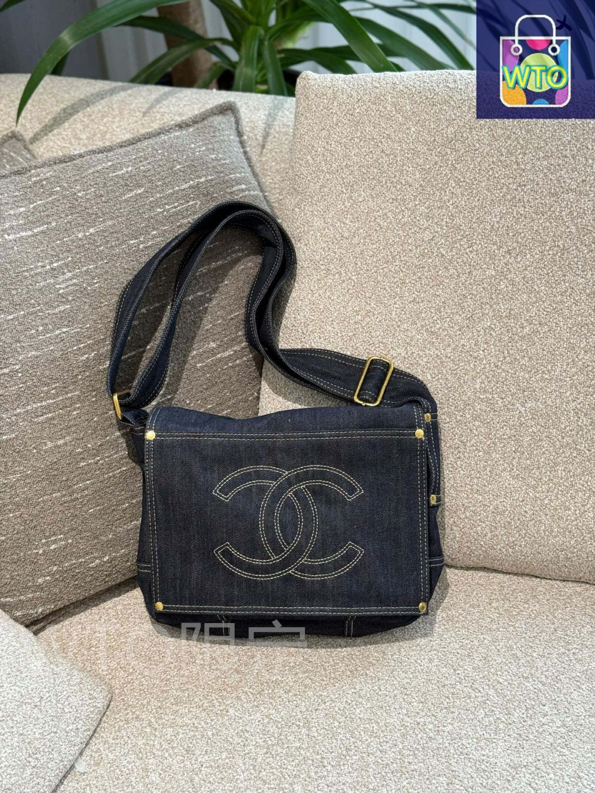 超希少！シャネル★ 23Sデニム メッセンジャーバッグ ミディアム 今日特価】Chanel Denim Messenger Bag シャネル デニム