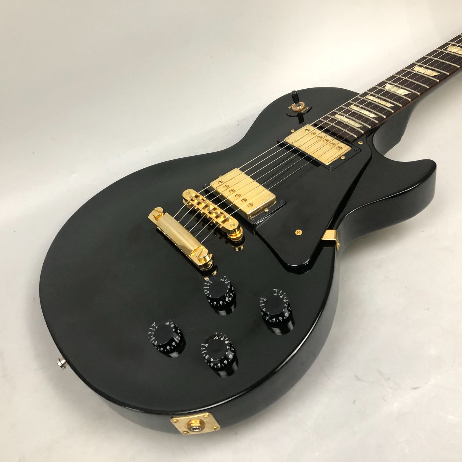 Gibson Les Paul Studio Ebony 2010年製 f145 - メルカリ