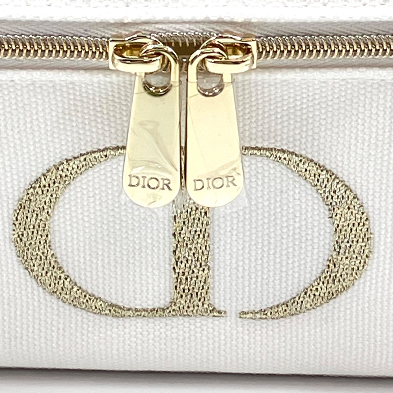 DIOR バニティケース シュシュ・アイマスク付き Dior ディオール