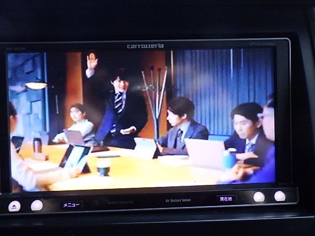 N2312-6 カロッツェリア AVIC-MRZ099 メモリ 4×4地デジ内蔵ナビ 2020年