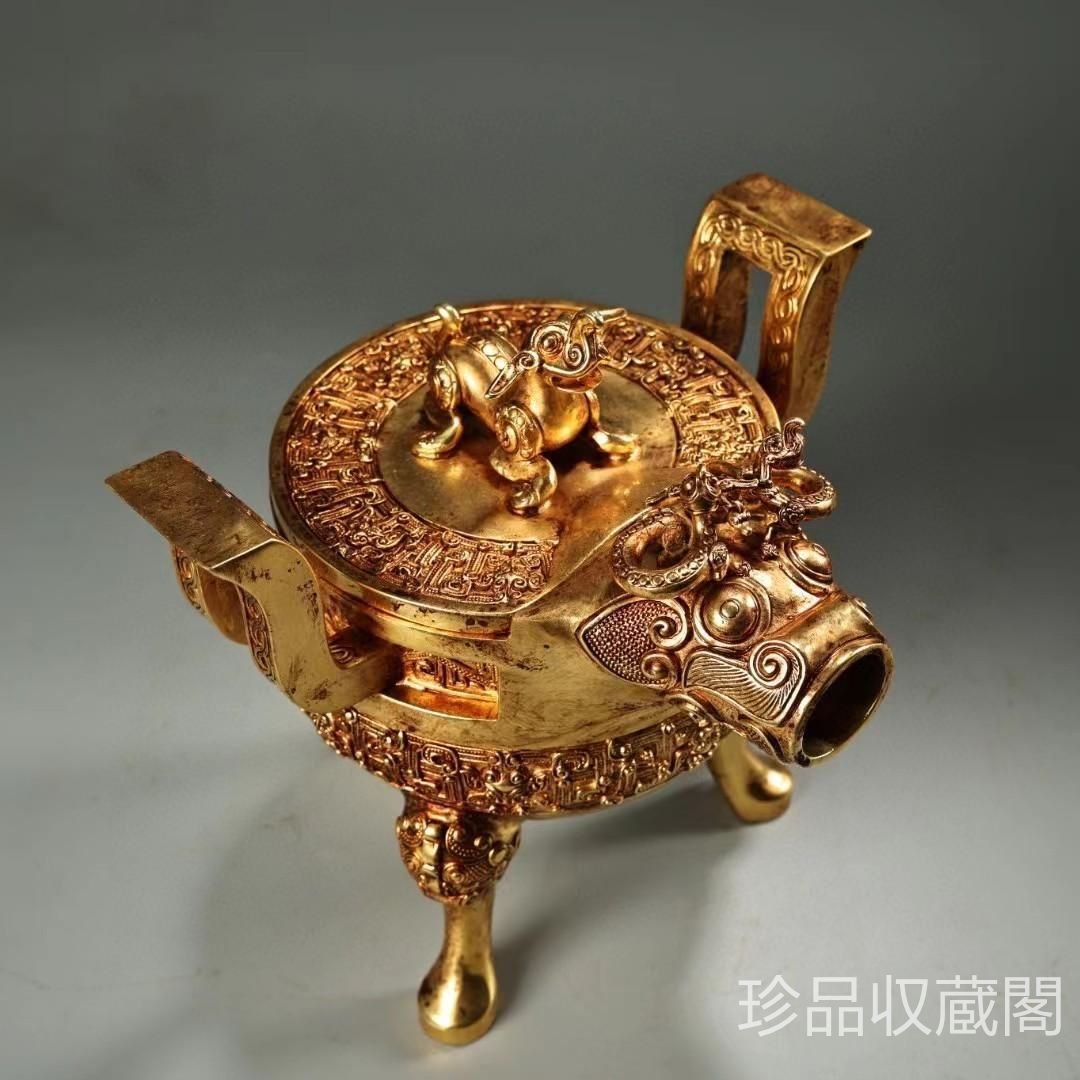 中国古美術・旧蔵鎏金獣面円鼎炉・純銅細密彫・純手作り・高浮彫・置物・茶道具・文房 中国古美術・旧蔵?金獣面円鼎炉・純銅?密彫・純手作り・高浮彫