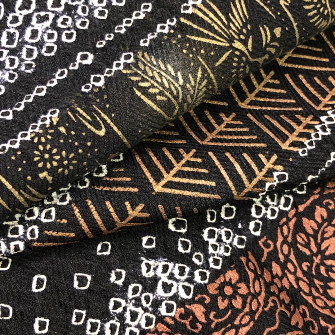 小紋 絞り 縦縞模様 金彩 花柄 鳳凰 黒色 しつけ糸 K-4781 小紋 絞り 縦縞模様 金彩 花柄 鳳凰 黒色 しつけ糸 K-4781