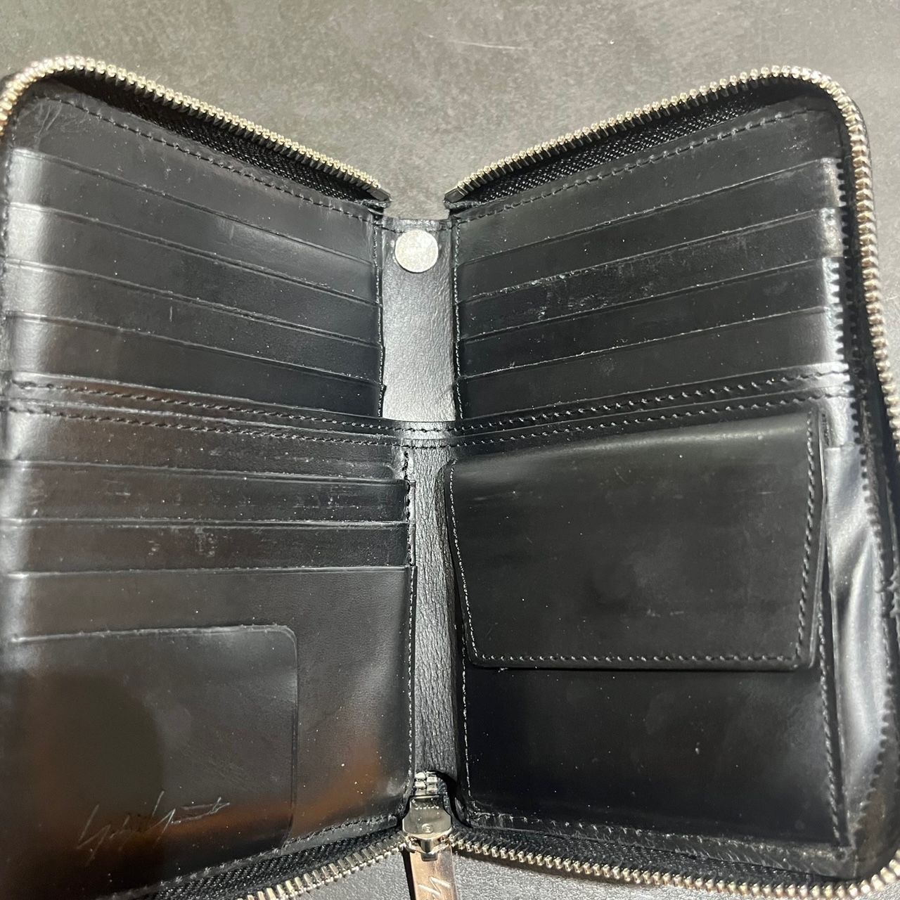 定価36300円 YOHJI YAMAMOTO レザー ラウンドジップ ウォレット 財布 
