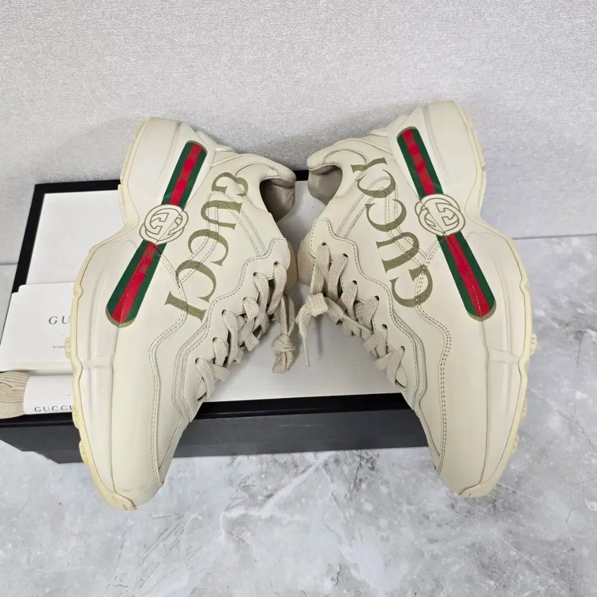 GUCCI(グッチ) ライトン ロゴ ライトン スニーカーズ 38 サイズ