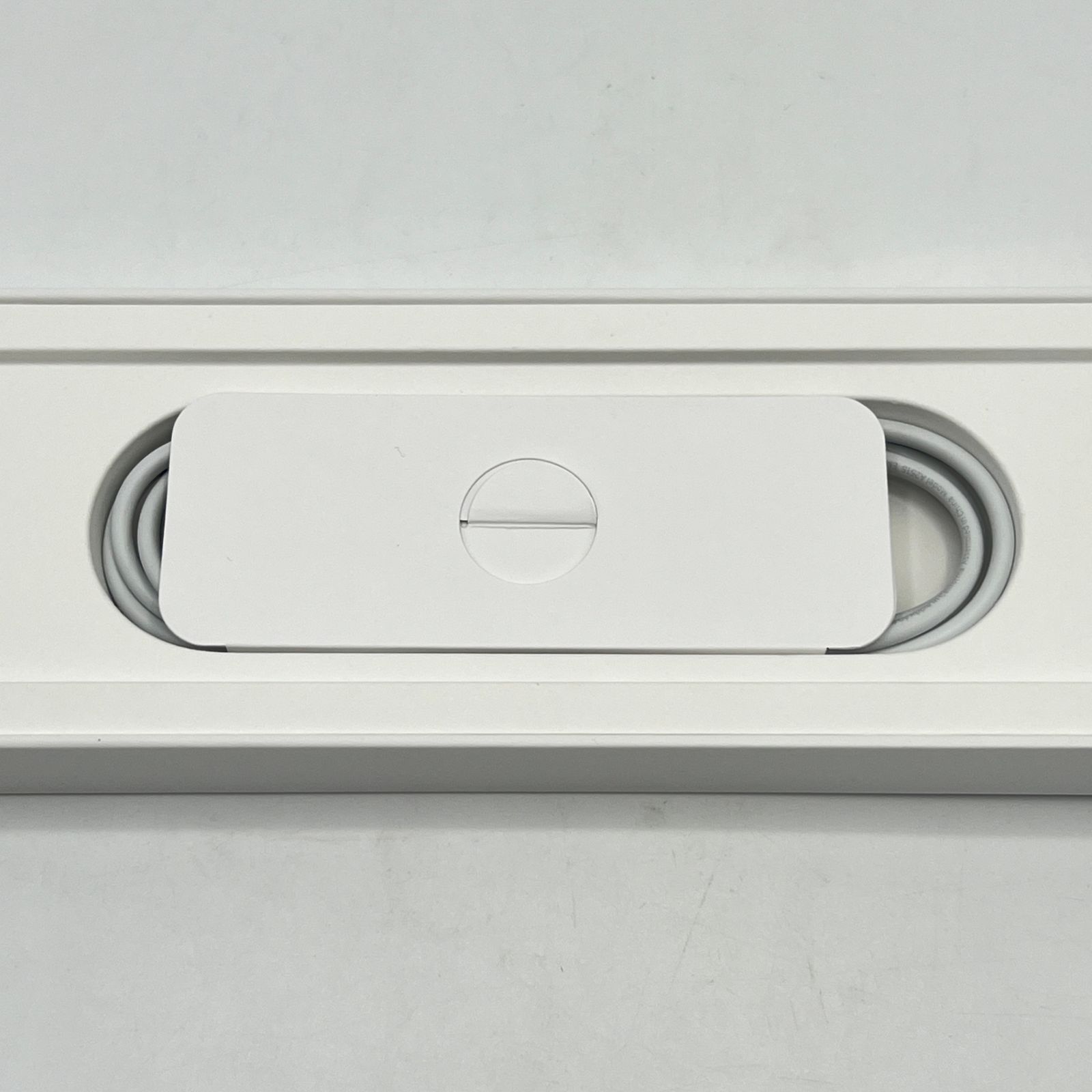 A シルバーアルミニウム