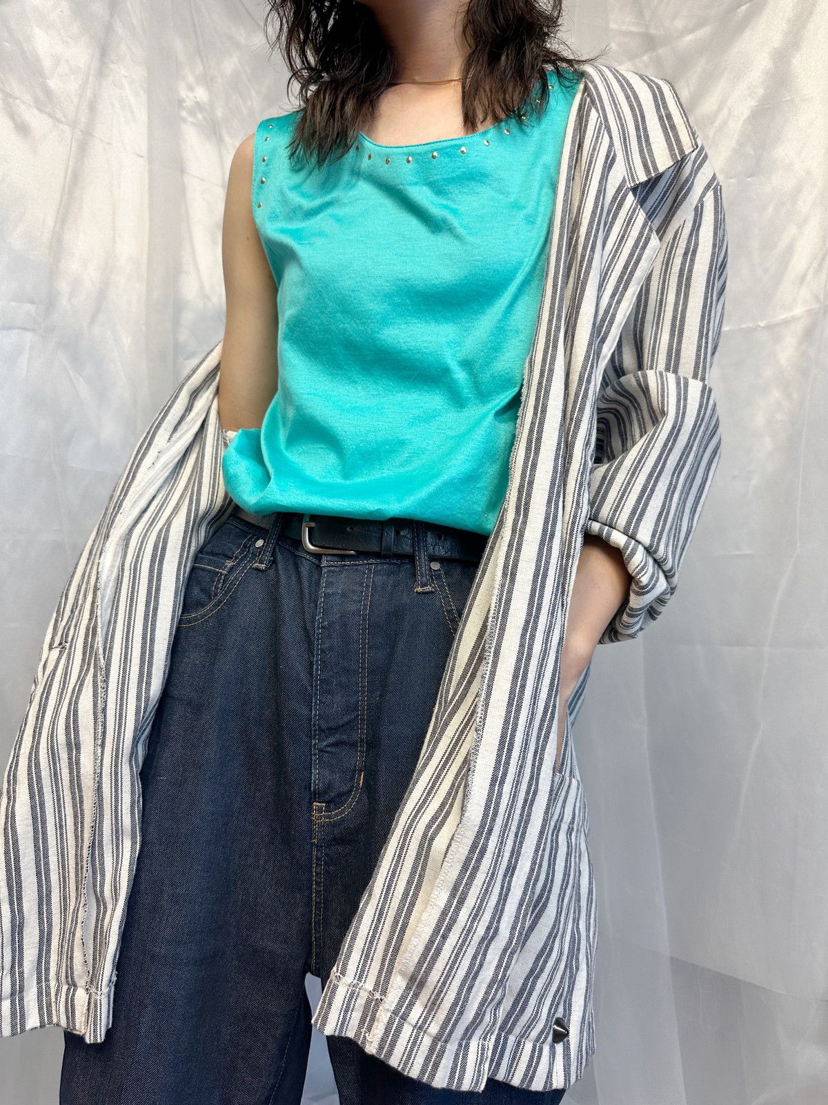 SAINT LAURENT - YVES SAINT LAURENT ゴールドスタッズタンクトップ M YVES SAINT LAURENT ゴールドスタッズタンクトップ M - メルカリ