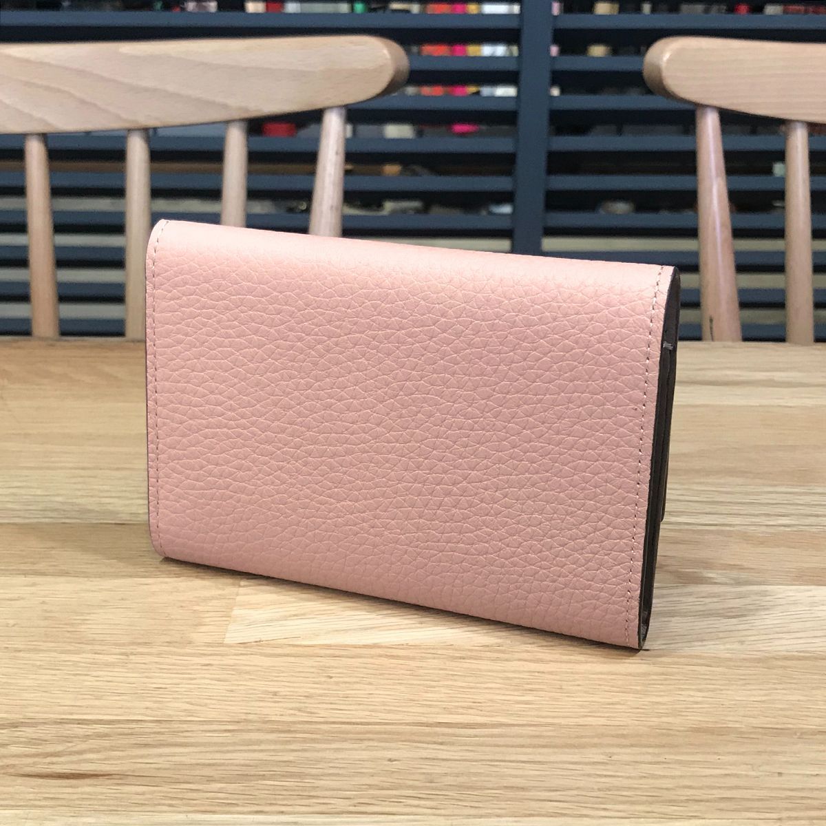 超美品】 ルイヴィトン 現行 ポルトフォイユ カプシーヌ 超美品】 ルイヴィトン 現行 ポルトフォイユ カプシーヌ