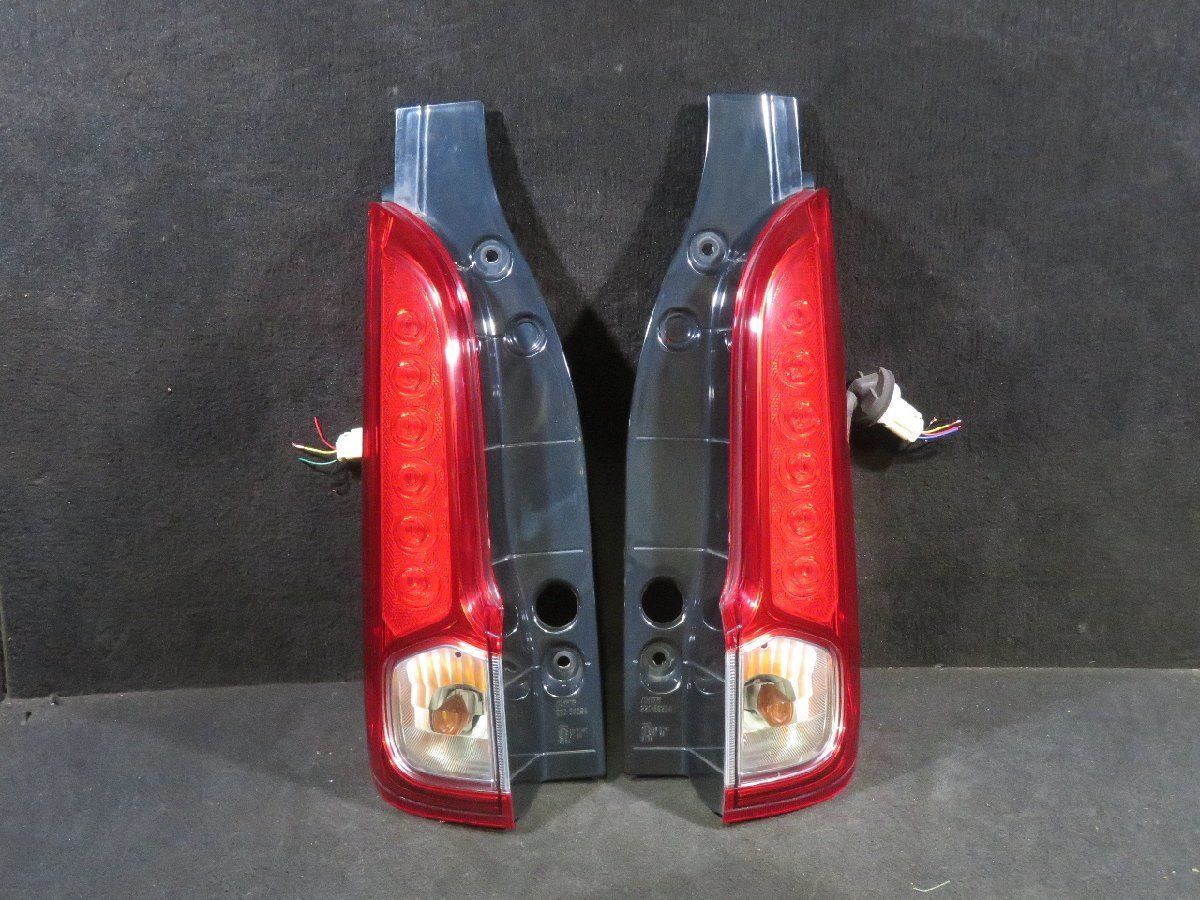 MK32S スペーシア 純正 LED テール ランプ ライト 左右 (コイト 220