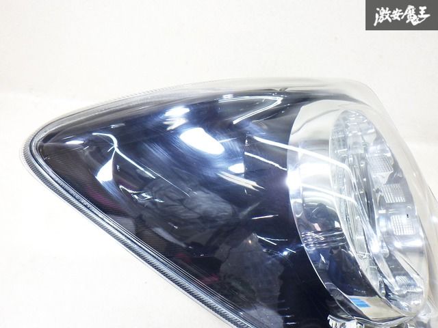 中古 良品‼】トヨタ 純正 ヴィッツ NSP131 LED テールライト