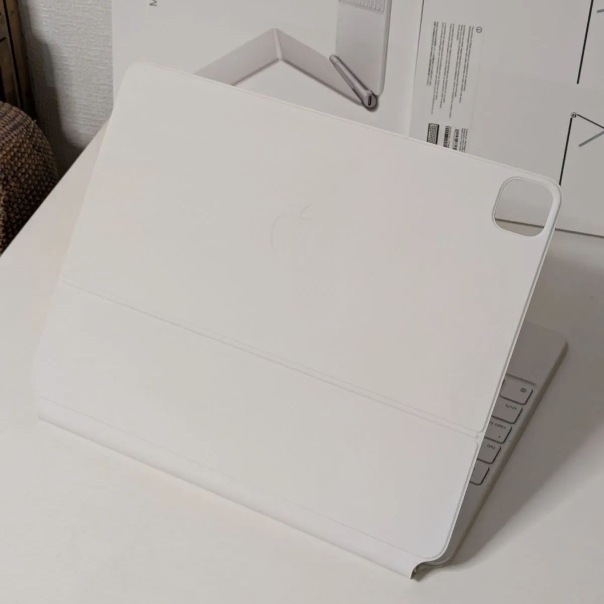 美品】iPad Pro/Air 13/12.9インチ用 マジックキーボード 英語版