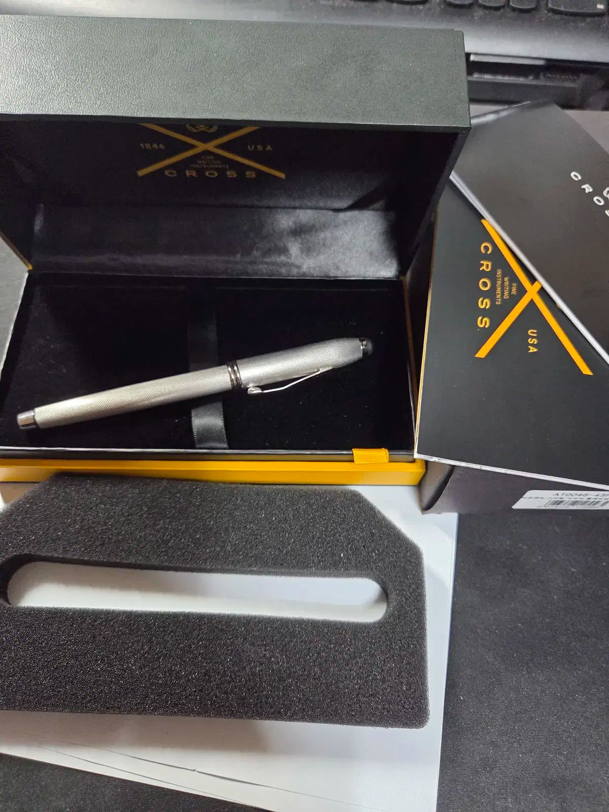 十字架 タウンゼンド スタイルブラシ プラチナ 18K F チョク 万年筆