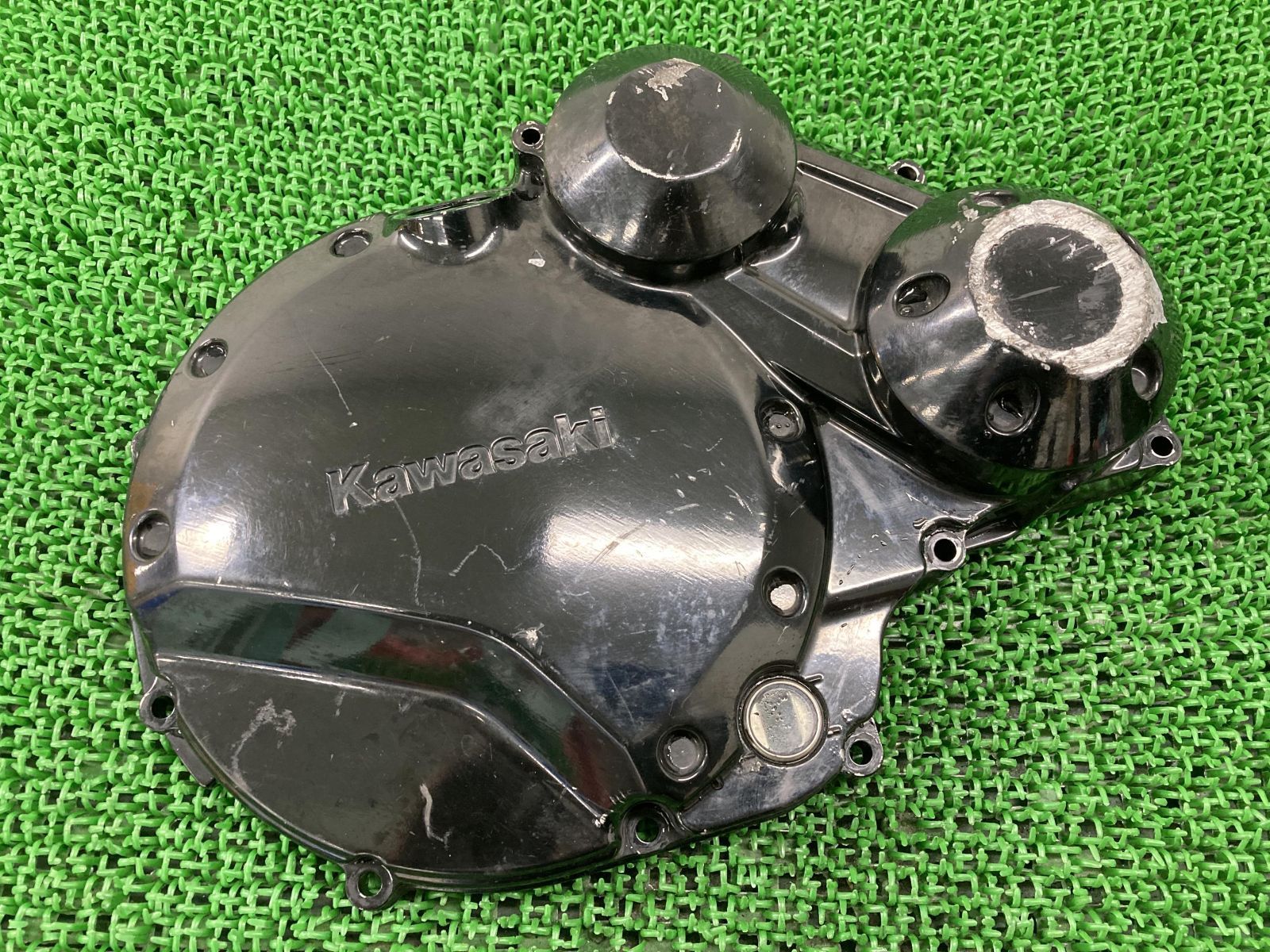 ZRX1200ダエグ エンジンカバー 5971 カワサキ 純正 バイク 部品 ZRT20D DAEG クラッチカバー ペイント素材に 割れ欠け無し 【中古】 49 ZRX1200ダエグ エンジンカバー 5971 カワサキ 純正 中古 バイク 部品