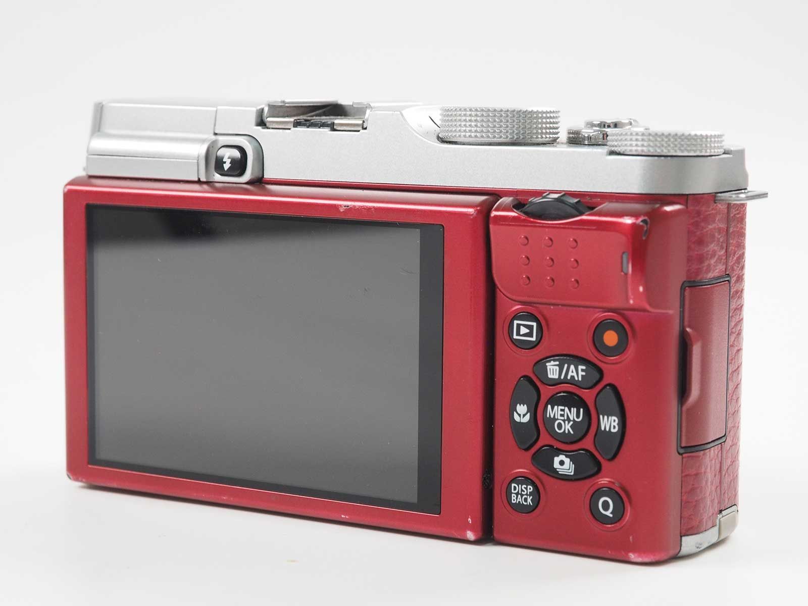 富士フィルム Fujifilm Fuji X-A1 16.3MP Mirrorless Digital Camera Body Red [美品] #Z2696A