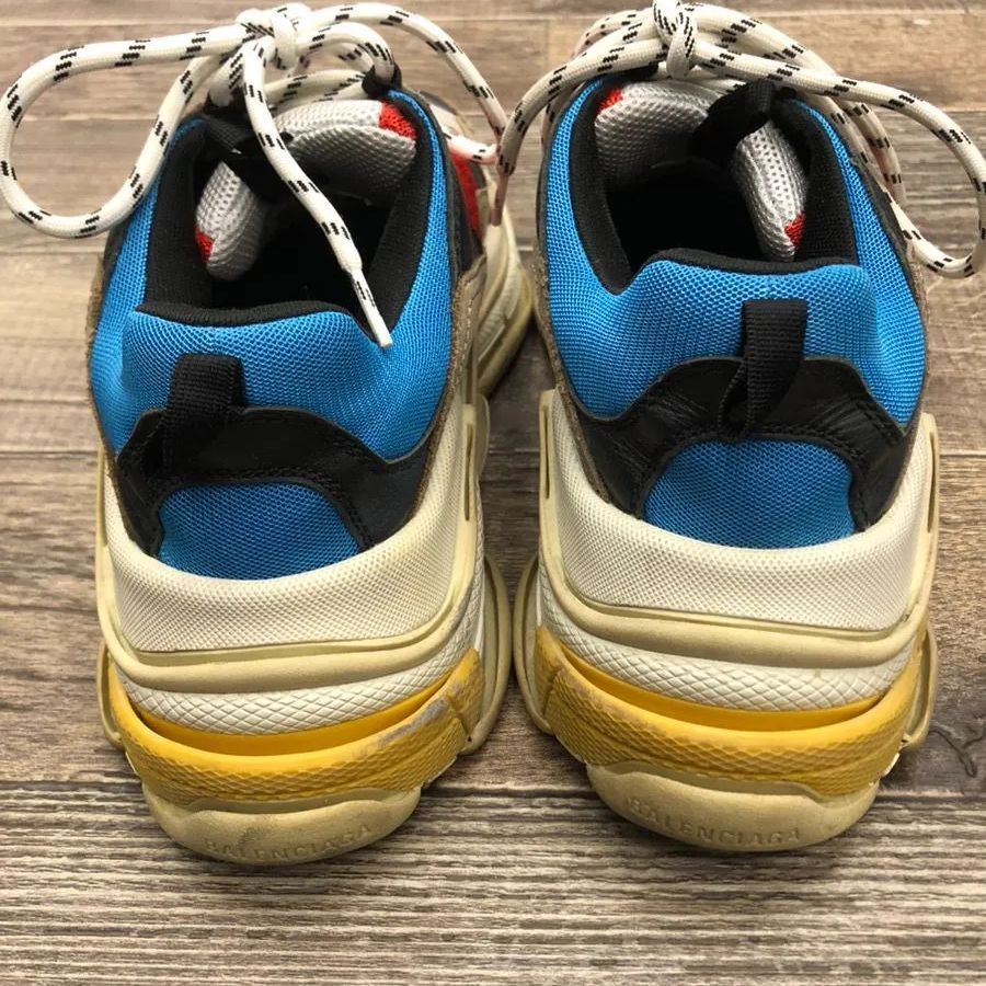 BALENCIAGA TRIPLE S   バレンシアガ　トリプルS　スニーカー　ダッドスニーカー  マルチカラー 27cm　　41