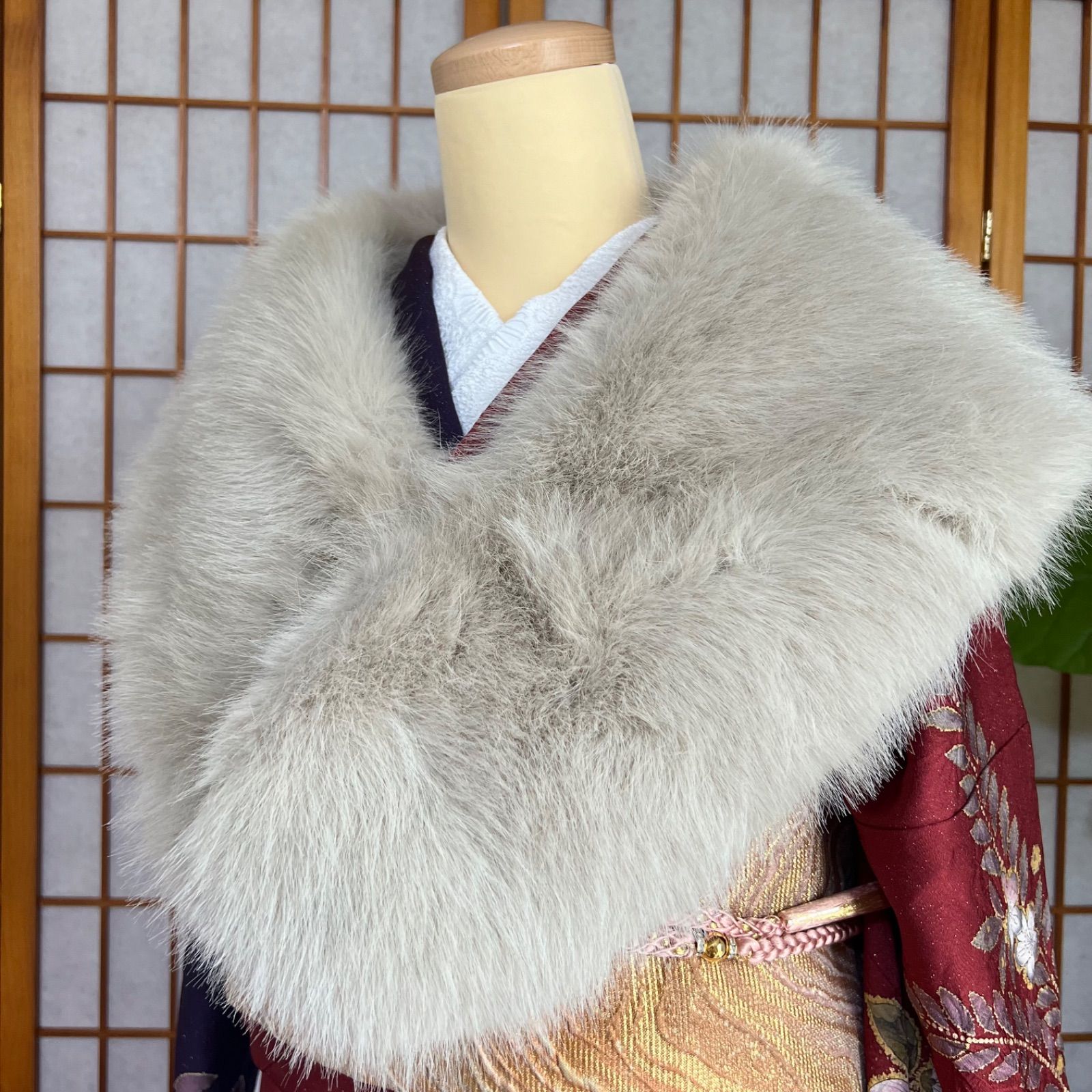 即日発送eyeellike21AWグレー フェイクファー 耳あて　y2k 00s eyeellike21AWグレー フェイクファー 耳あて y2k 00s 耳当て