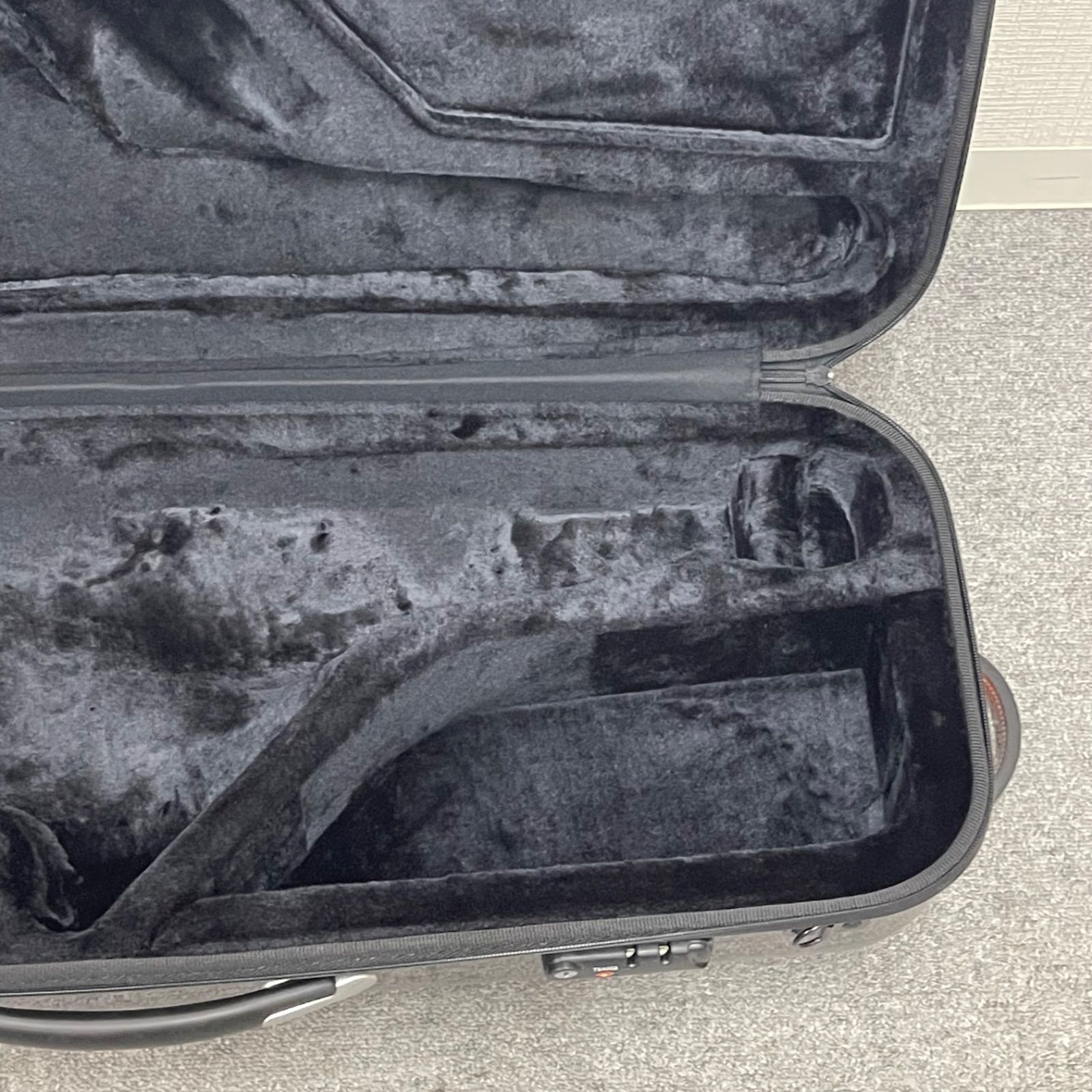 テナーサックス用ハードケース