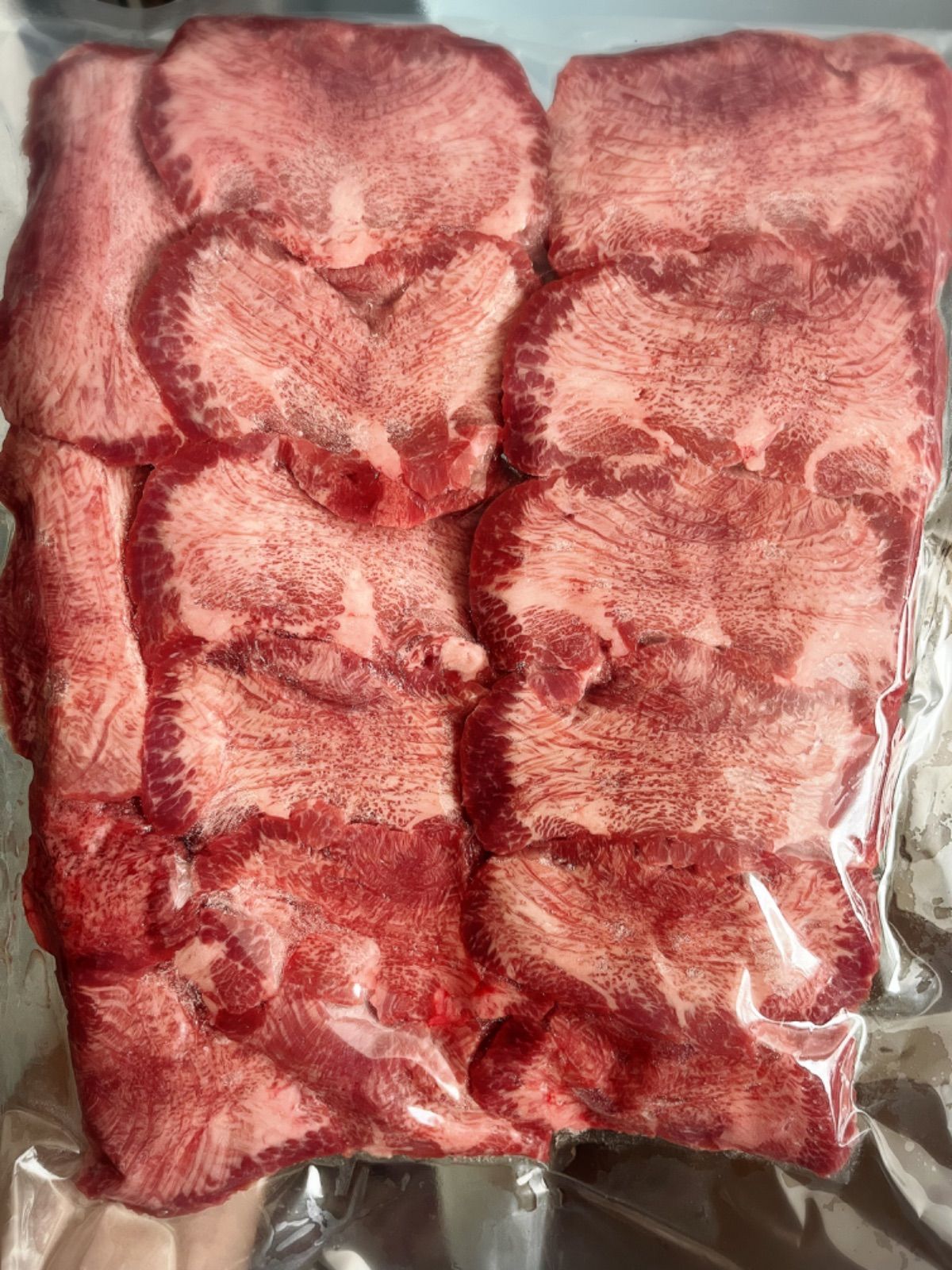 超お買い得！！牛タン(スライス)  焼肉　　秋　　キャンプ　BBQ  ハロウィン