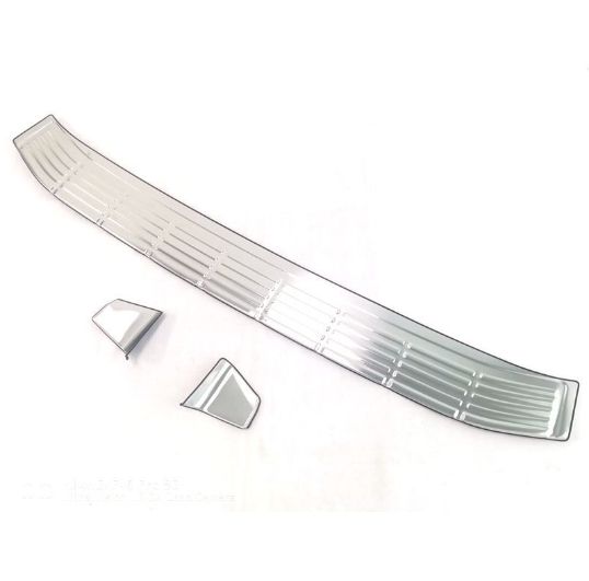 リアバンパープレート