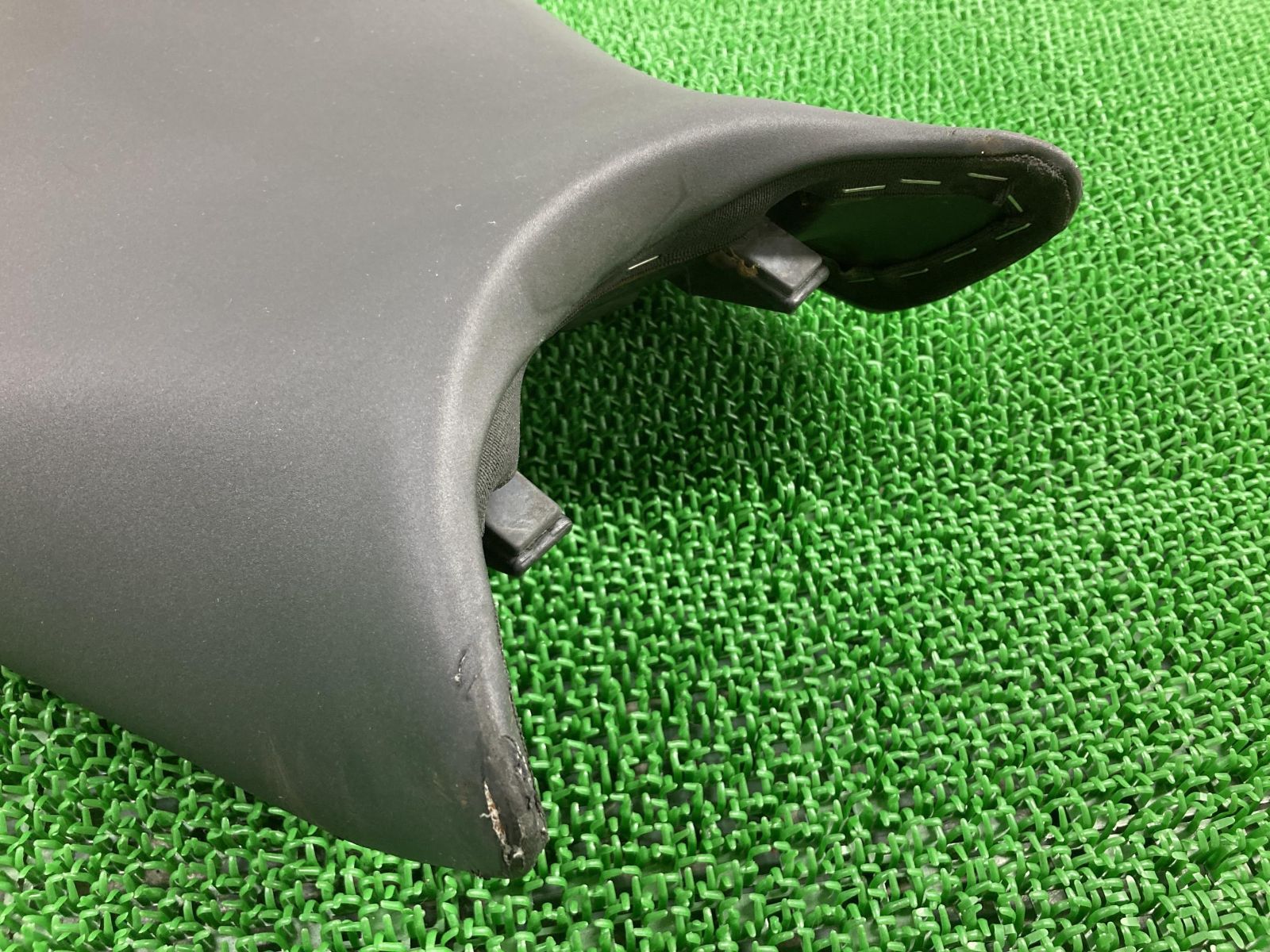 DUCATI ドカティ モンスター 1100 796 696 バイクシート 純正