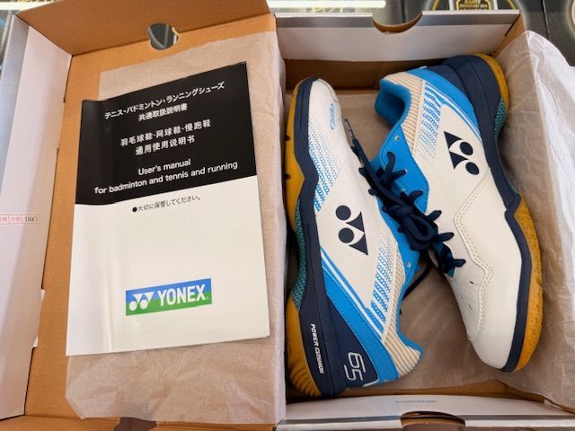 バドミントンシューズ SHB