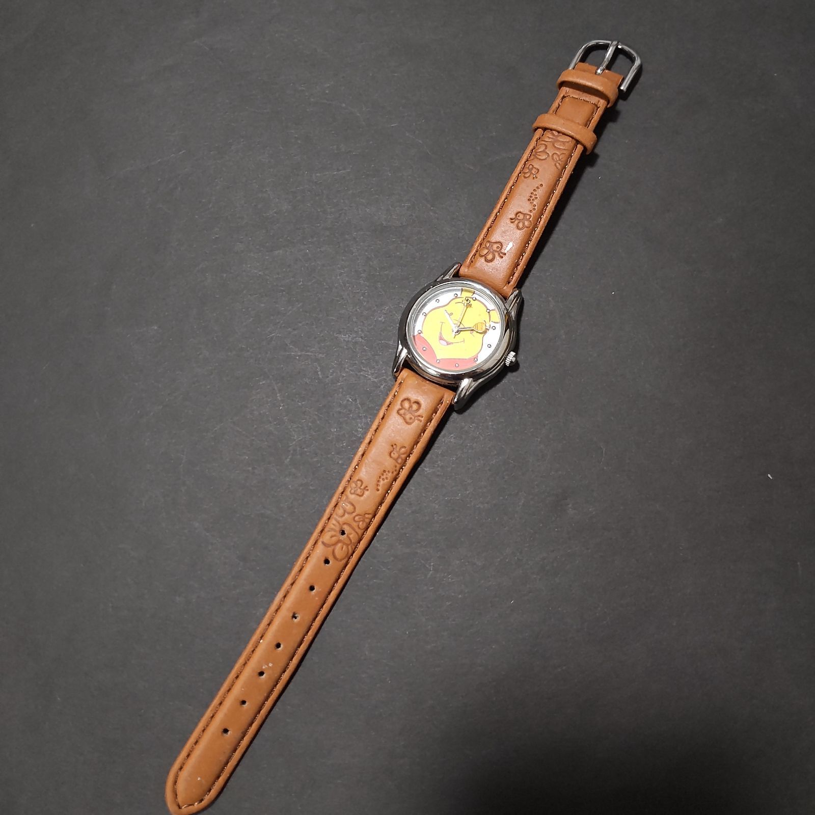 【ジャンク品】 限定品くまのプーさん　ティガー 腕時計 ディズニーストア腕時計 ティガー くまのプーさん仲間 - メルカリ