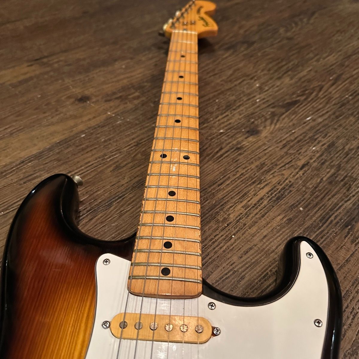 Fresher Stratocaster Type Electric Guitar エレキギター フレッシャー - メルカリ