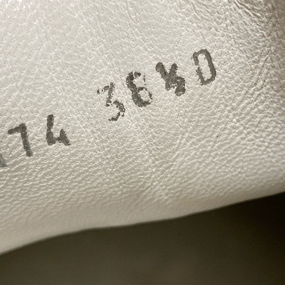 ALEXANDER McQUEEN(アレキサンダーマックイーン) スニーカー 361