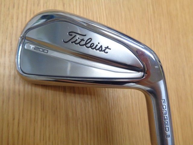 タイトリスト　T200　ユーティリティ T-Series T200 (Utility Build) | Tour Distance Golf Irons