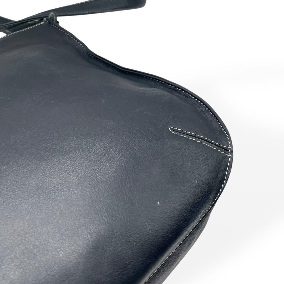 美品　kitamura キタムラ　ショルダーバッグ　レザー　ネイビー　斜めがけ 美品 kitamura キタムラ ショルダーバッグ レザー ネイビー 斜