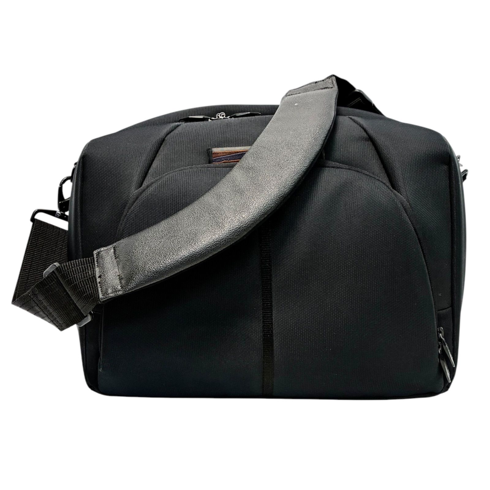 DELSEY デルセー　カメラバッグ　プロバッグ　ほぼ新品 値下】 美品 DELSEY PRO デルセー プロ カメラバッグ - メルカリ