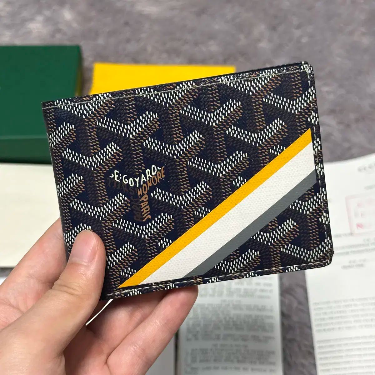 25 /フル構成 Goyard(ゴヤール) ゴヤール ヴィクトワール 二つ折り財布