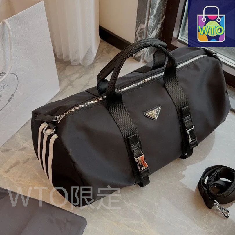 PRADA プラダ ブラックダッフルバッグ Prada Re-Nylon ダッフルバッグ 通販 - FARFETCH