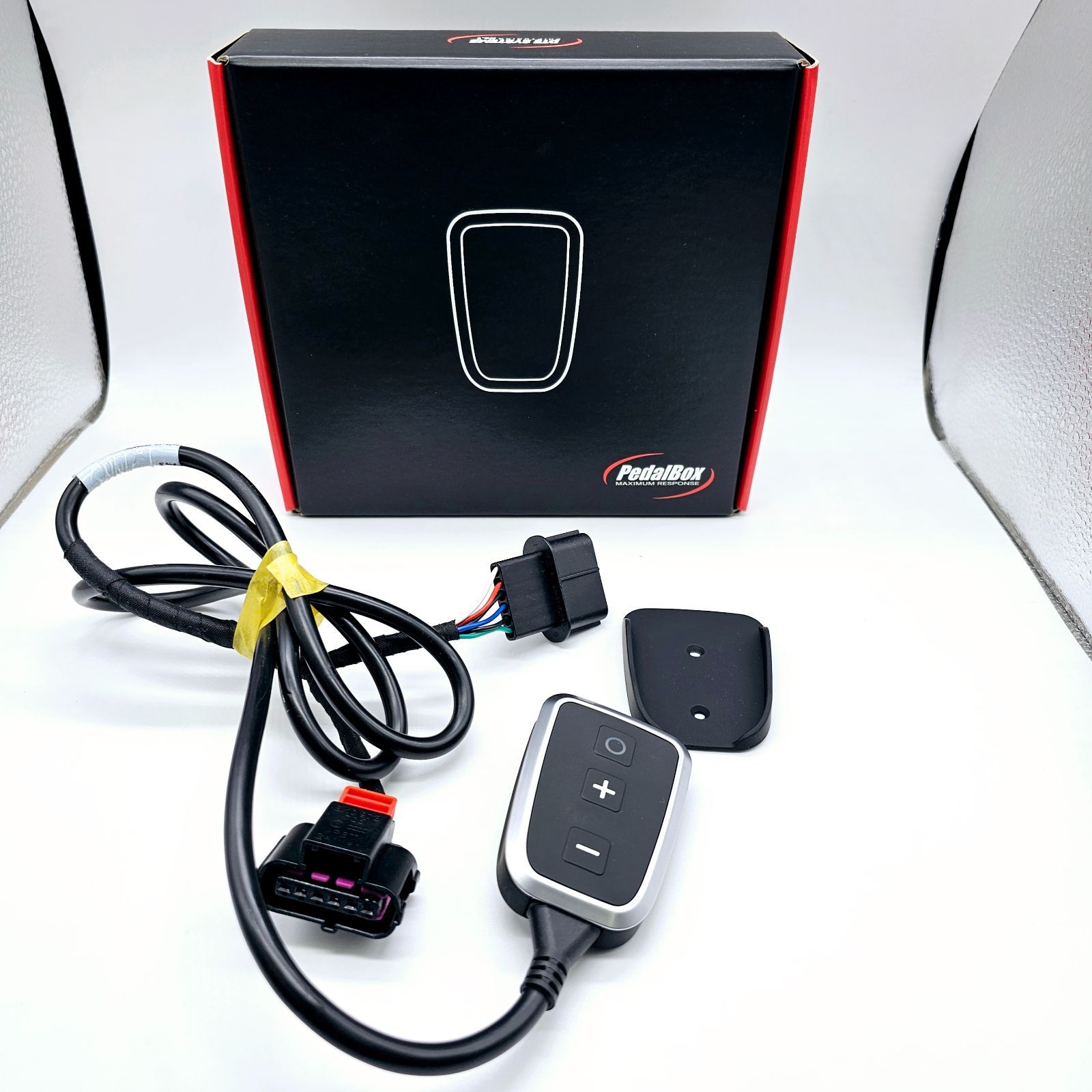 PedalBox+ スロットルコントローラー フォルクスワーゲン ザビートル 