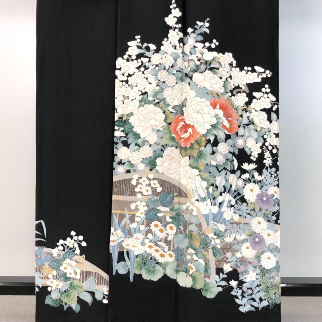 黒留袖 作家物 友禅 美しい花模様 K-4888 - メルカリ 