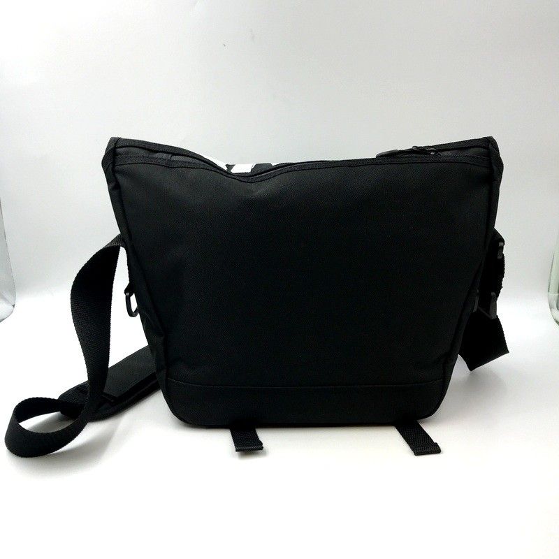 レイドジャパン メッセンジャーバック 黒 ビッグロゴ ショルダーバッグ