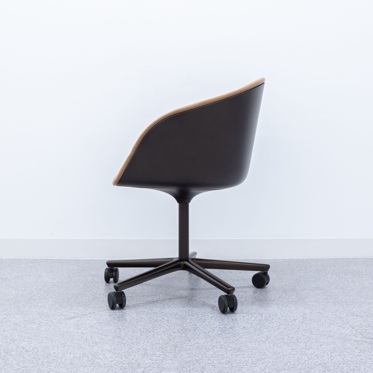KYO Chair
