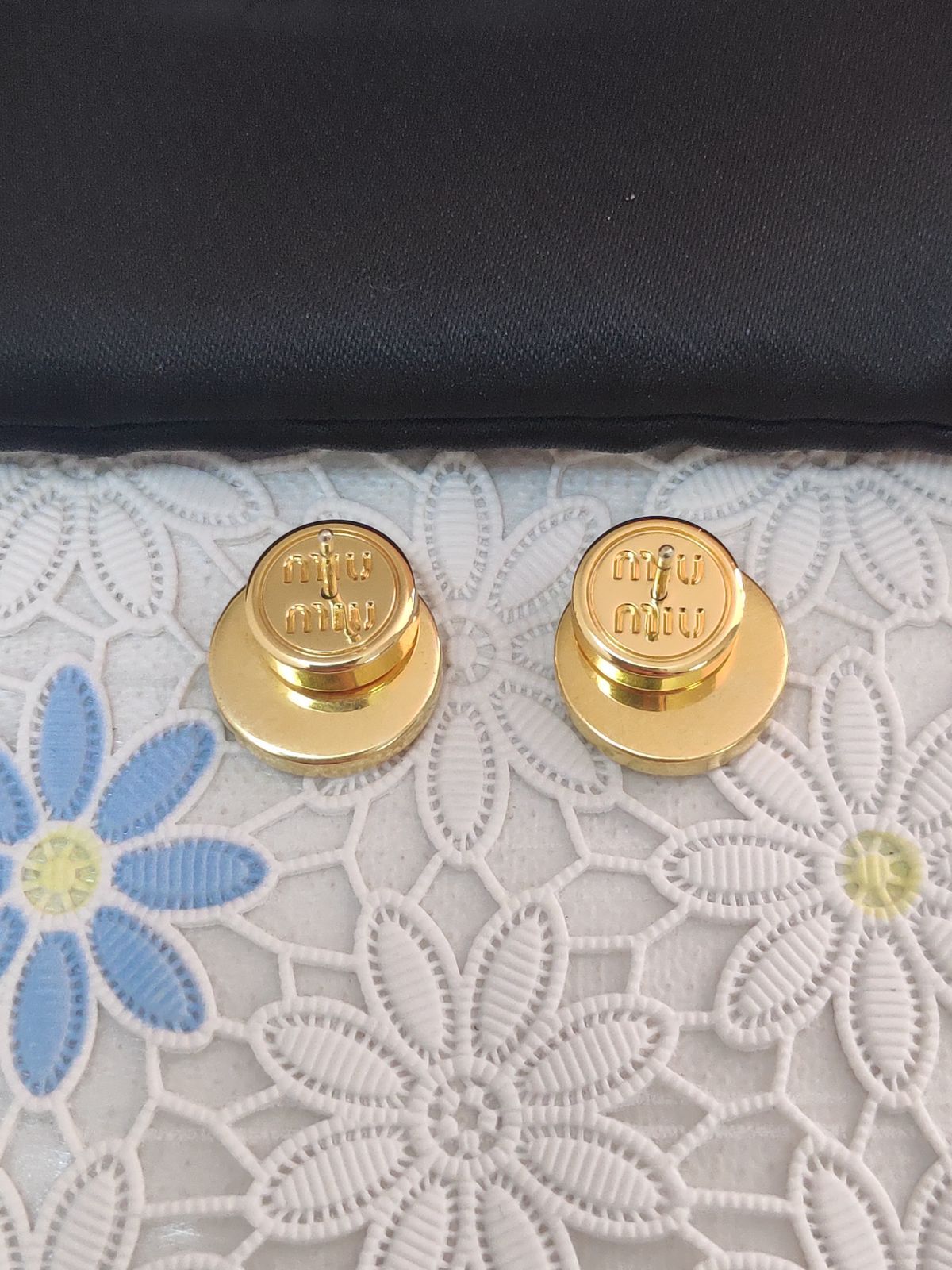 ピアス エナメルメタル